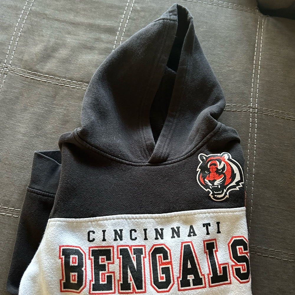 NFL Black and White Sweatshirt Cincinnati Bengals Hoodie